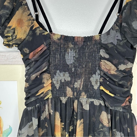 Urban Outfitters Tula Black Floral Layered Mesh Playsuit Romper Women’s Medium - Picture 11 of 14